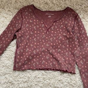 American Eagle top